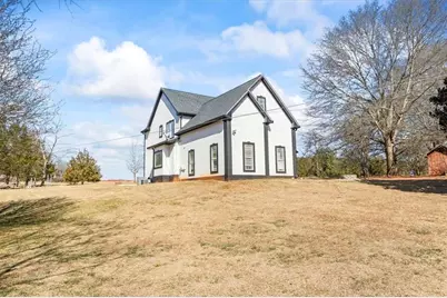 3955 Pucketts Road, Snellville, GA 30039 - Photo 33