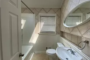 1975 Clearwater Dr SE, Marietta, GA 30067 - Photo 9