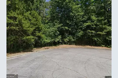 4534 Weldon Drive, Snellville, GA 30039 - Photo 1