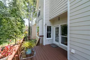 385 Oak Springs Dr, Lawrenceville, GA 30043 - Photo 37