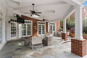 1390 Wesley Circle NW, Atlanta, GA 30327 - Photo 43