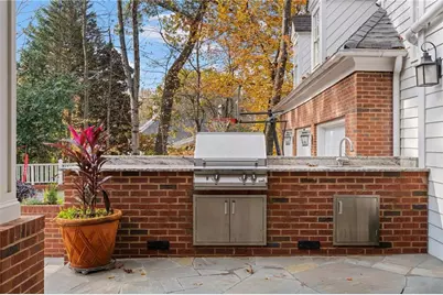 1390 Wesley Circle NW, Atlanta, GA 30327 - Photo 45