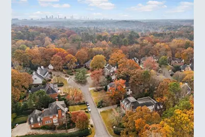 1390 Wesley Circle NW, Atlanta, GA 30327 - Photo 49