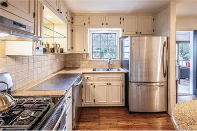 205 Old Ivy Road NE, Atlanta, GA 30342 - Photo 9