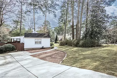 205 Old Ivy Road NE, Atlanta, GA 30342 - Photo 3