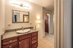 205 Old Ivy Rd NE, Atlanta, GA 30342 - Photo 19