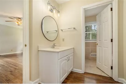 3302 Lenox Place NE, Atlanta, GA 30324 - Photo 17