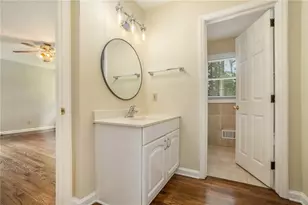 3302 Lenox Pl NE, Atlanta, GA 30324 - Photo 17