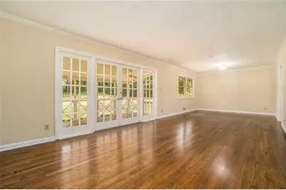 3302 Lenox Place NE, Atlanta, GA 30324 - Photo 11