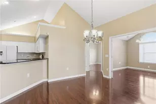 601 Sweet Apple Cir, Alpharetta, GA 30004 - Photo 17