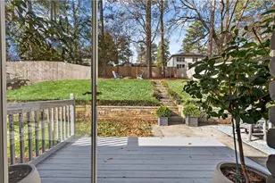 2226 Fairway Cir NE, Brookhaven, GA 30319 - Photo 17