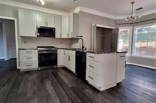 2120 Sweetbirch Trail, Lawrenceville, GA 30044 - Photo 7