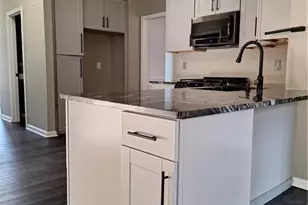 2120 Sweetbirch Trail, Lawrenceville, GA 30044 - Photo 5