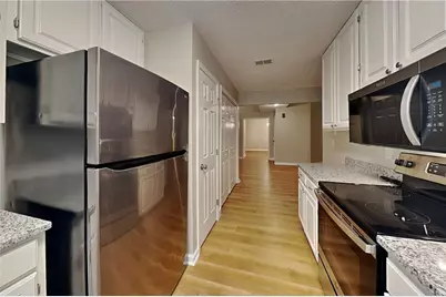 3776 Westchase Drive, Marietta, GA 30066 - Photo 5