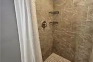 2138 Donald Lee Hollowell Pkwy, Atlanta, GA 30318 - Photo 21