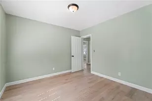 871 Spring Valley Dr, Forest Park, GA 30297 - Photo 15