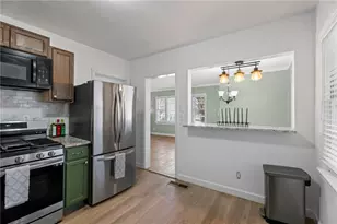 871 Spring Valley Dr, Forest Park, GA 30297 - Photo 11