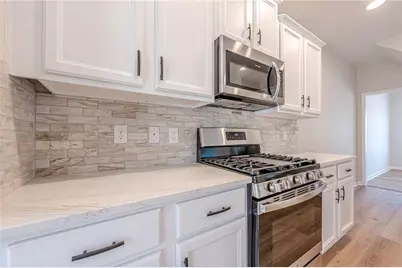 218 Jefferson Avenue, Canton, GA 30114 - Photo 17