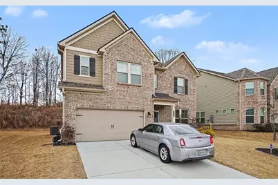 2747 Malton Way, Loganville, GA 30052 - Photo 3