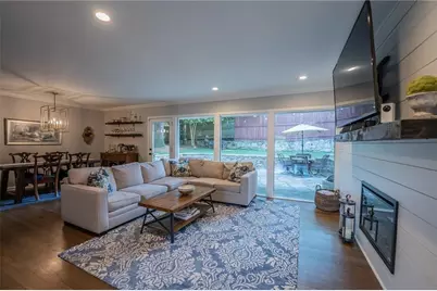 1210 Lenox Circle NE, Atlanta, GA 30306 - Photo 15