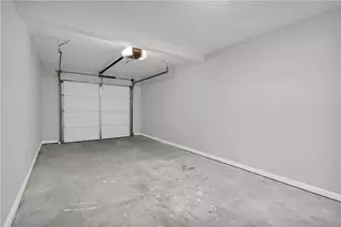 4592 Garden Hills Dr, Stone Mountain, GA 30083 - Photo 19