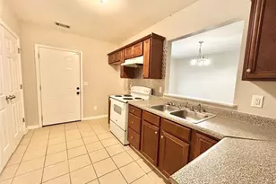 829 Store House Ct, Monroe, GA 30655 - Photo 9