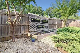 307 Lakeside Ln, Woodstock, GA 30188 - Photo 25