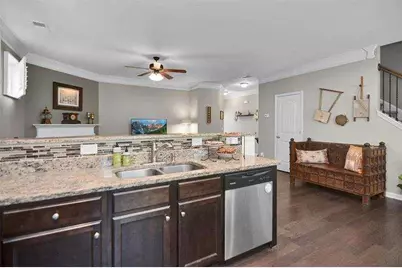 307 Lakeside Lane, Woodstock, GA 30188 - Photo 9