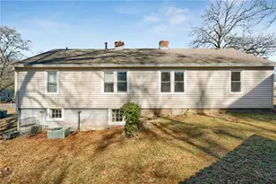 428 SE Alexander Cir, Marietta, GA 30060 - Photo 17