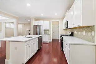 189 Privet Cir, Suwanee, GA 30024 - Photo 9