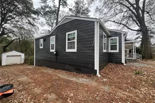 1860 Broadwell St SW, Atlanta, GA 30310 - Photo 3