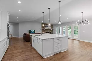 4050 Vintage Ct, Cumming, GA 30041 - Photo 13