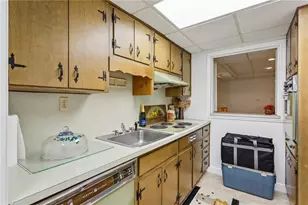 6105 River Shore Pkwy, Atlanta, GA 30328 - Photo 35