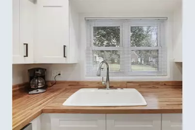 961 E Rock Springs Road NE, Atlanta, GA 30306 - Photo 17