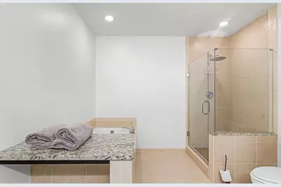 1080 Peachtree Street NE #2202, Atlanta, GA 30309 - Photo 29