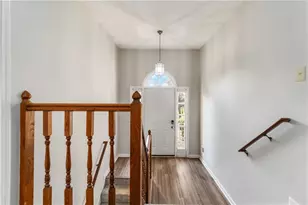 1351 Middleburg Hunt, Lawrenceville, GA 30043 - Photo 11