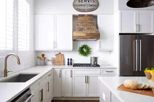 1298 Chelsea Cir NW, Atlanta, GA 30318 - Photo 3