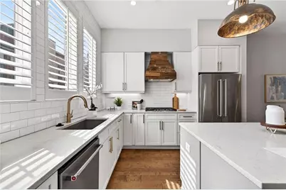 1298 Chelsea Circle NW, Atlanta, GA 30318 - Photo 7