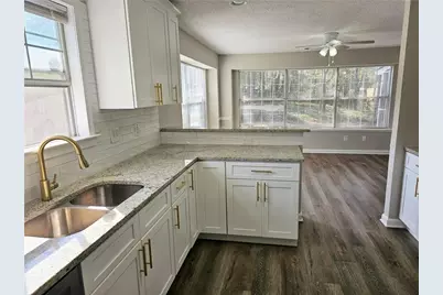 8425 Falling Rocks Way, Lithonia, GA 30058 - Photo 9