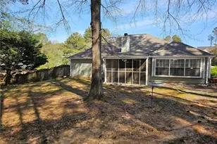 8425 Falling Rocks Way, Lithonia, GA 30058 - Photo 25