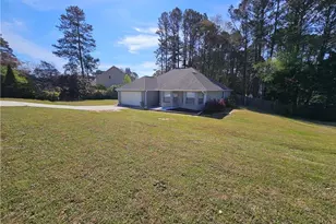 8425 Falling Rocks Way, Lithonia, GA 30058 - Photo 3