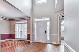 770 Heathland Dr, Roswell, GA 30075 - Photo 3