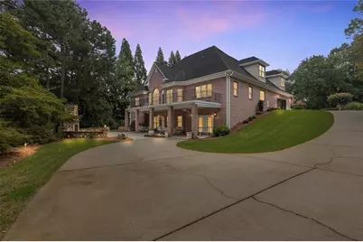 4315 Marble Arch Way, Flowery Branch, GA 30542 - Photo 5