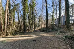 1591 Wildwood Rd, Marietta, GA 30062 - Photo 37