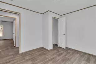 22 Shadow Hill Dr, Carrollton, GA 30116 - Photo 19