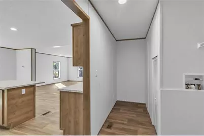 22 Shadow Hill Drive, Carrollton, GA 30116 - Photo 13