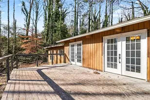 3210 Valley Bluff Dr, Atlanta, GA 30340 - Photo 17