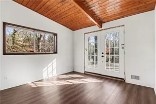 3210 Valley Bluff Dr, Atlanta, GA 30340 - Photo 15