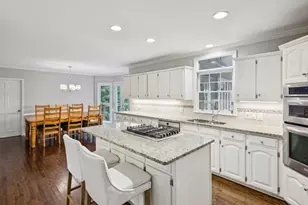 1153 Byrnwyck Ct NE, Brookhaven, GA 30319 - Photo 15