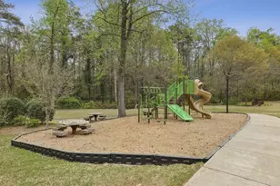 1153 Byrnwyck Ct NE, Brookhaven, GA 30319 - Photo 7